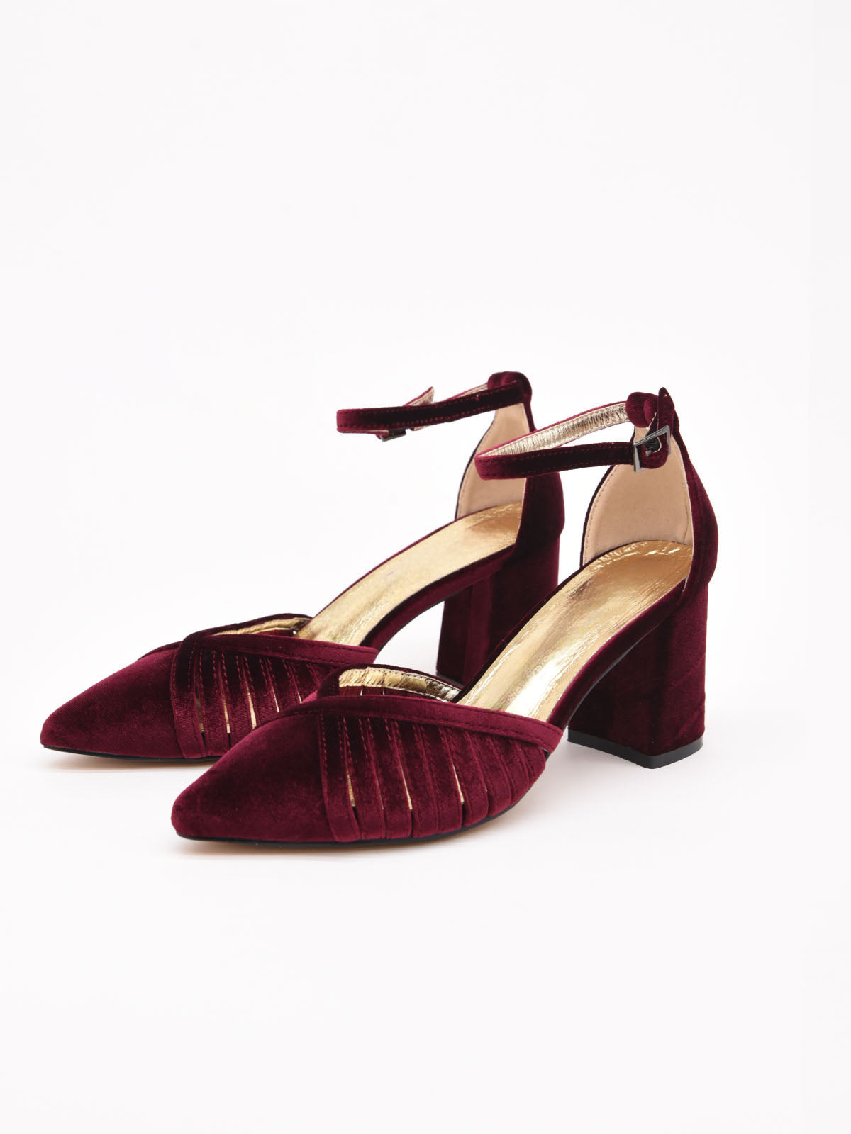 Zapato de Terciopelo Burdeos con Tacón Alto
