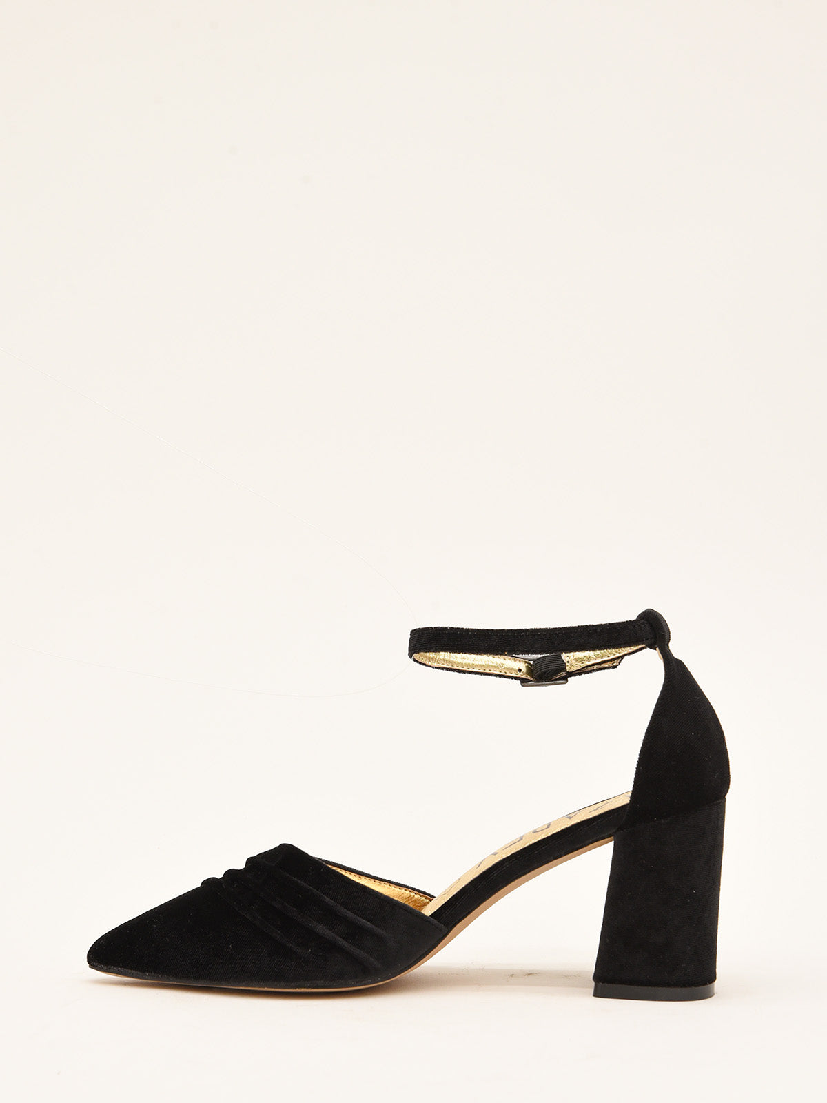 Zapatos de Salón de Terciopelo Negro con Correa al Tobillo