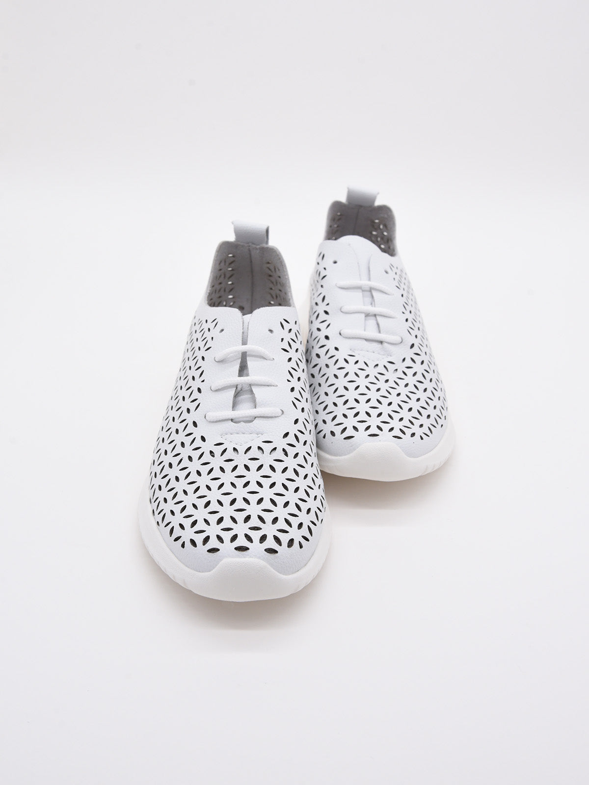 Zapatillas blancas de Piel