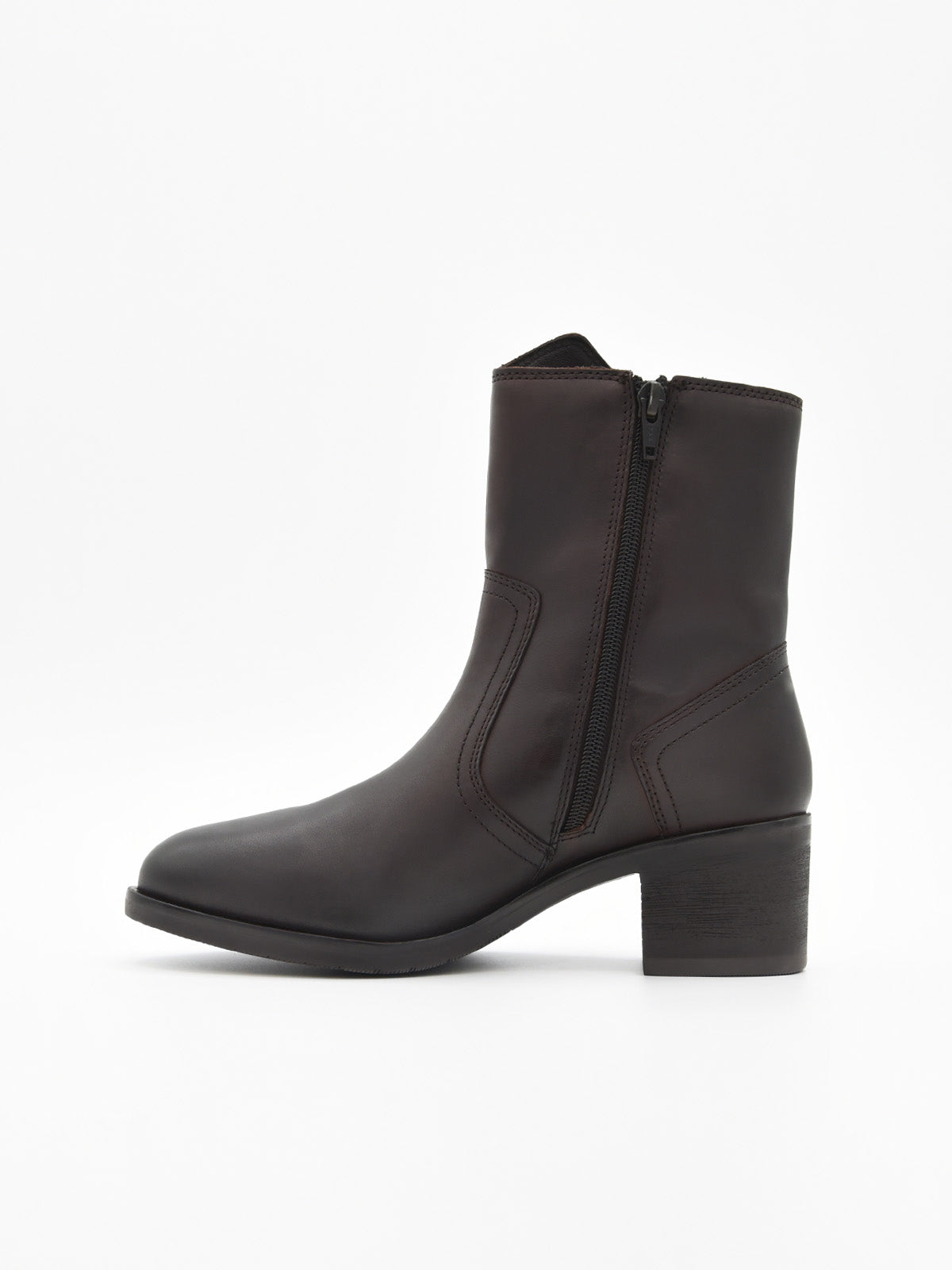 Botín marrón de tacón