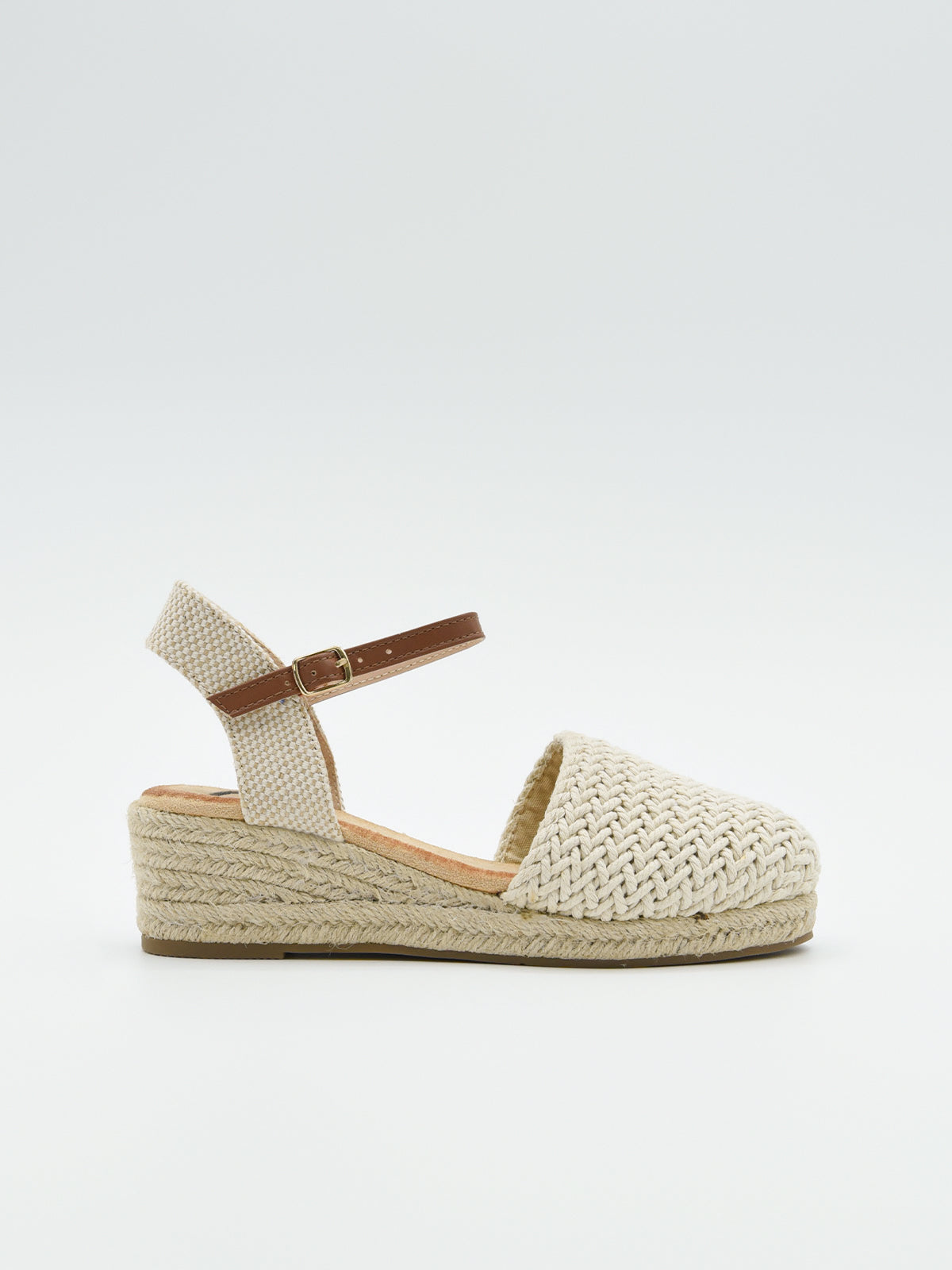 Alpargata trenzada beige
