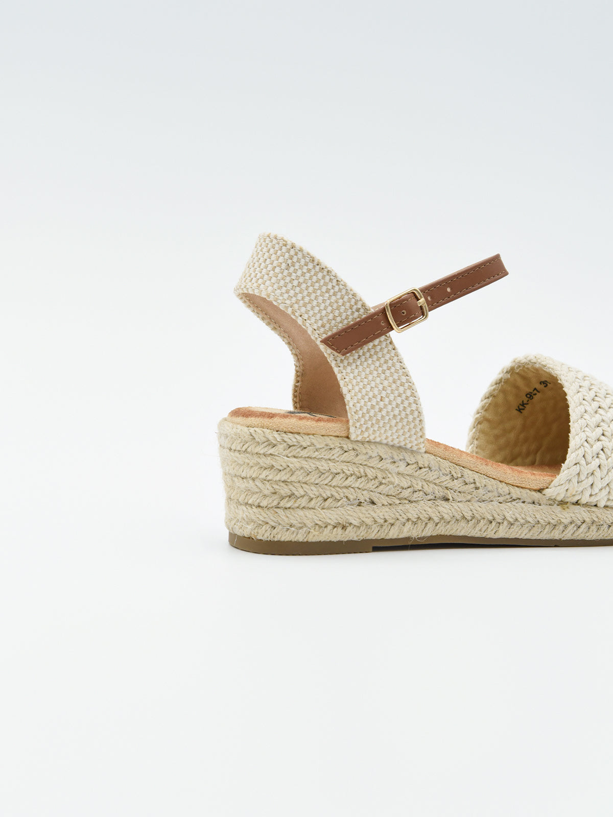 Alpargata trenzada beige